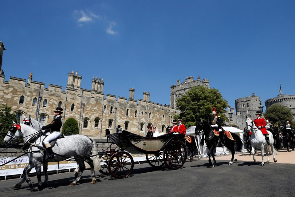 Phóng viên Reuters kể về hậu trường chụp ảnh đám cưới Hoàng gia Anh